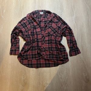 Maurice’s - women’s flannel 💕💕